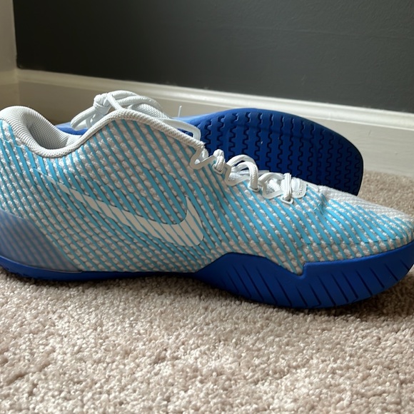 Nike Zoom Vapor 11 Hard Court Tennis Shoe main image 4